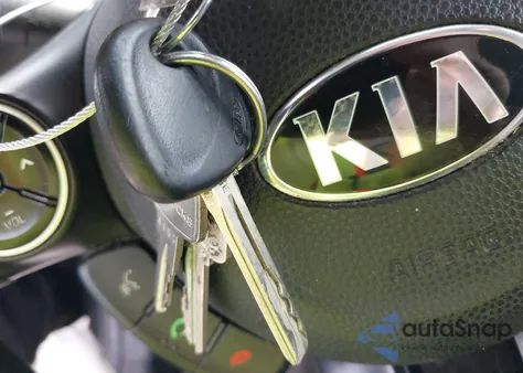 2016 Kia Soul from USA, damaged, VIN KNDJN2A26G7284737